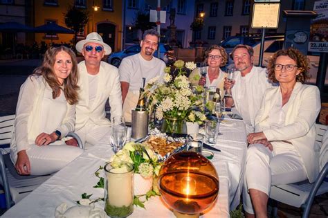 Abendessen in Weiß Diner en blanc in Stadtsteinach Kulmbach