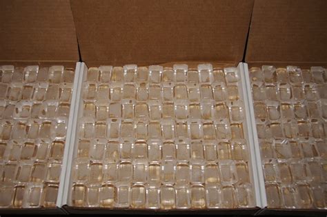 Fakeplasticicecubes 1000 Floating Fake Ice Cubes