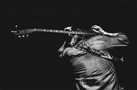 7 Greatest Guitar Riffs Of All Time Truefire Blog Guitar Lessons