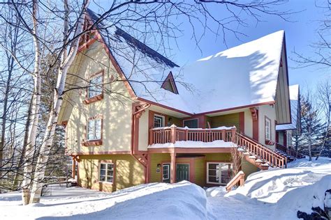 Le Plateau Condos Ski In Out Versants Mont Tremblant