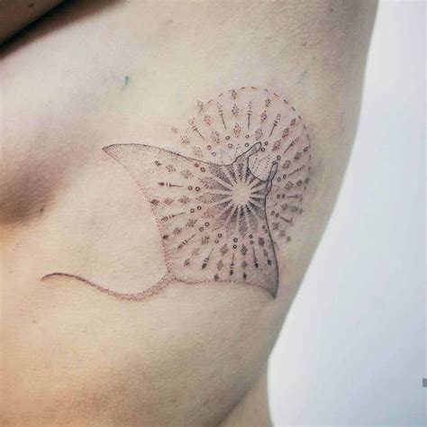 Amazing Manta Ray Tattoo Ideas You Need To See Outsons Ray