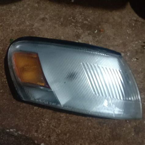 Jual LAMPU SEIN SEN DEPAN KANAN TOYOTA COROLLA GREAT 1992 1993 AE 100