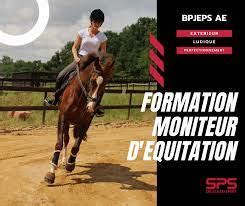 Guide complet pour devenir moniteur d équitation à Paris SOVEUR