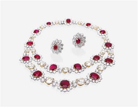 Age Dating on Ruby set in Iconic Ruby Necklace by Harry Winston - SSEF