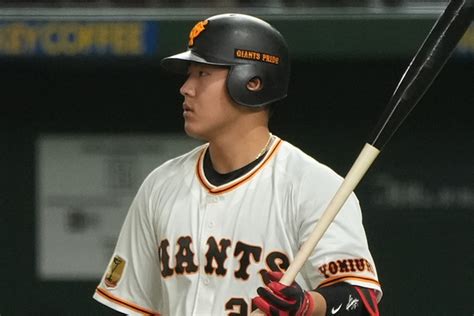 巨人・岡本和真、2試合連続でベンチ外れる 代役4番は再び坂本勇人が担う Full Count