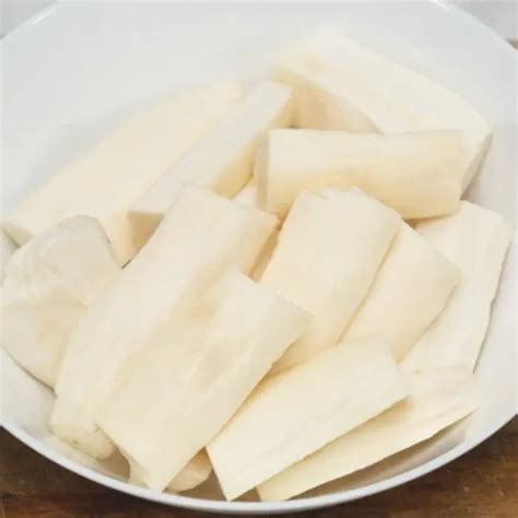 Cassava Chunks 1kg Frozen GreenOranges