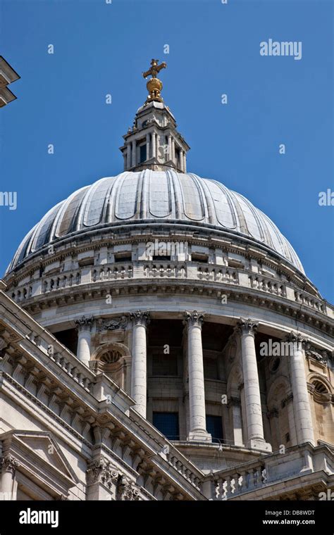 St Paul S Cathedral Dome London England Stock Photo Alamy