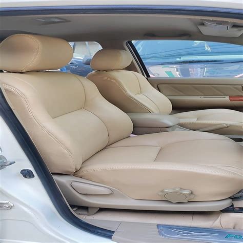 Beige Leather Toyota Fortuner Car Seat, 58% OFF