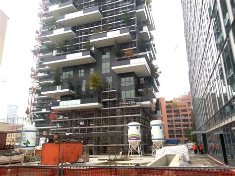 Bosco Verticale A Primeira Floresta Vertical Do Mundo Nasceu Em Mil O