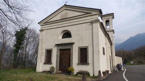 DARFO BOARIO TERME Gorzone Ignoti Danneggiano La Porta Della