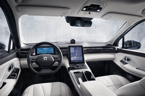 Nio ES8 - фото, цена, обзор, характеристики, видео тест-драйв