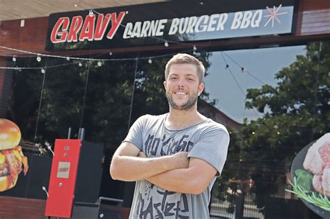 Campeão do Masterchef 2020 abrirá restaurante em Camboriú nesta sexta feira