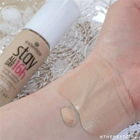 Review Essence Stay All Day 16h Foundation