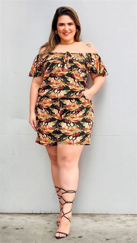 Macaquinho Plus Size Estampado Ciganinha Moda Maior