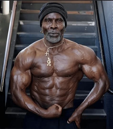 Bodybuilding Legend Robby Robinson Defies Age with Shredded Physique at 76 - Tikkay Khan