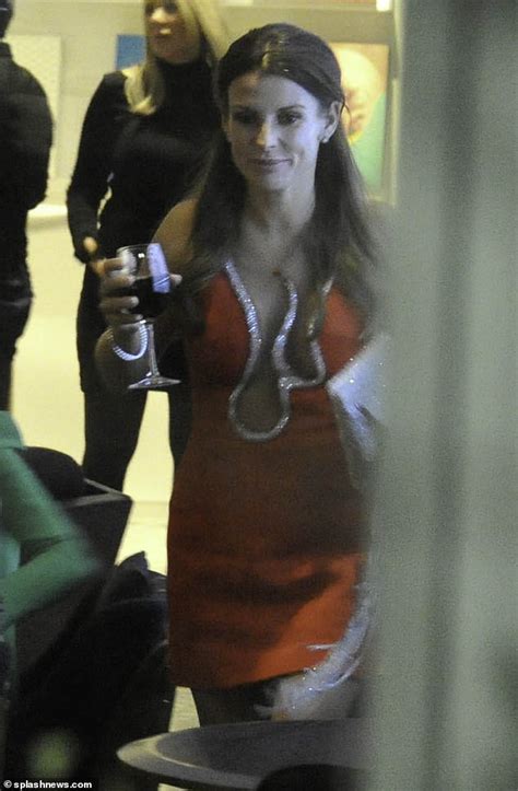 Picture Exclusive Coleen Rooney Lets Her Hair Down And Sips On Red