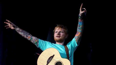 Ed Sheeran Ed Eminem Alleati A Sorpresa Sul Palco Video