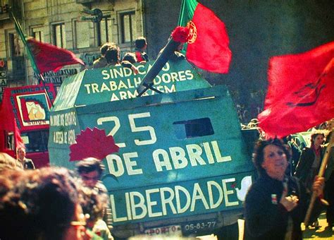 Dia Da Liberdade Portugal Celebra Os 45 Anos Da Internacional