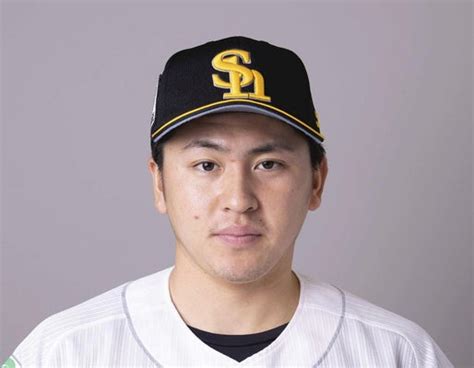 ソフトバンク育成4選手と支配下契約中村亮太・三浦瑞樹・前田純3投手と石塚綜一郎捕手：地域ニュース 読売新聞