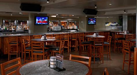 Yard House Restaurant Info And Reservations