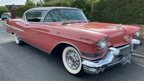 1957 Cadillac Coupe Deville 2 Door Pillarless Hardtop V8