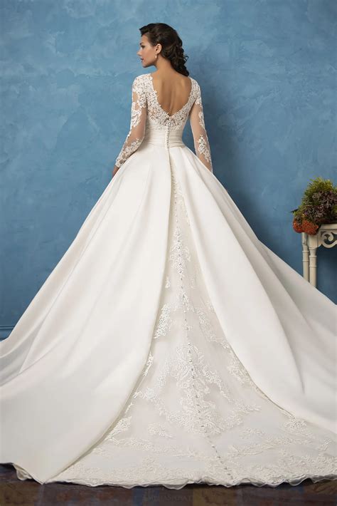 Long Sleeve Ball Gown Wedding Dresses 2019 Elegant Sheer Lace Satin