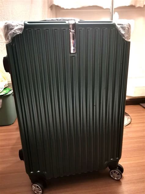 Hard Case 24inch Travel Luggage, Hobbies & Toys, Travel, Luggage on ...