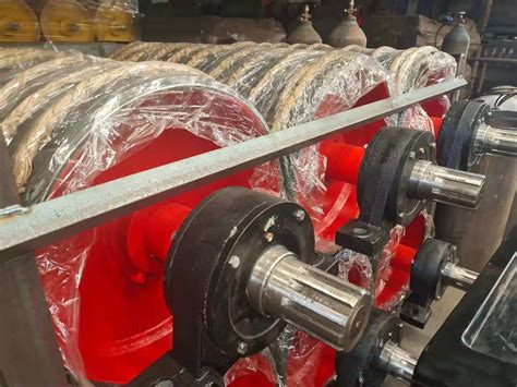 Jis Standard Belt Conveyor Bend Pulleys With Rubber For Conveyor