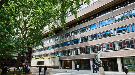 City University London | Ranking & Student Reviews | Uni Compare