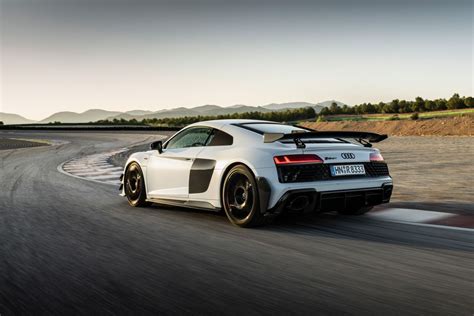 Audi R8 Coupe V10 GT RWD sadece 333 için hazırlandı OTOSTİL