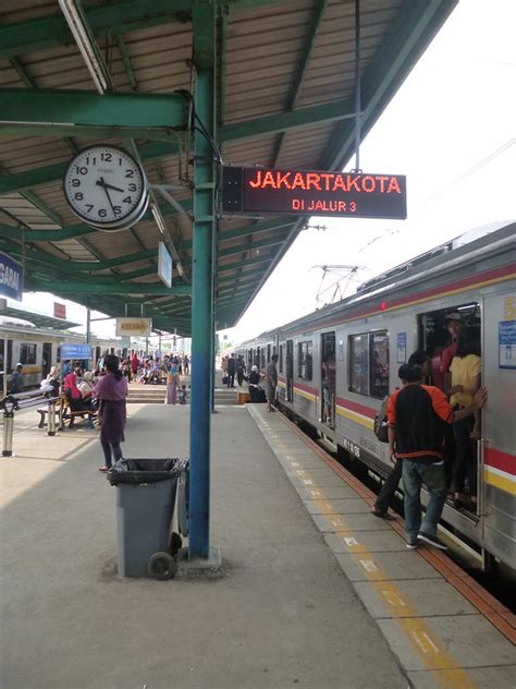 JAVA ISLAND JABODETABEK KRL Commuterline Indonesia Page 264