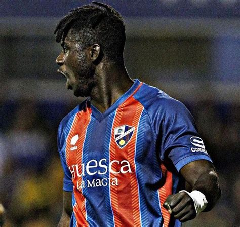 Ghanaian forward Samuel Obeng Gyabaa secures late victory for SD Huesca ...