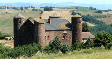 Château de St Juery Aveyron Geo fr