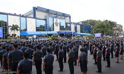 Pagdiriwang Ng Bagong Taon Payapa