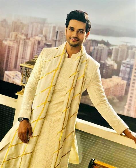 Pin By Manjula Reddy On Men S Wear Shakti Arora Indian Fashion Fashion