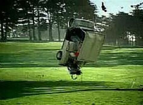 De 11 Bästa Golf Cart Crashes Bilderna På Pinterest Golf Drickande