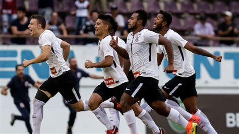 Corinthians E Palmeiras Entram Em Campo Neste Domingo Pela Copinha