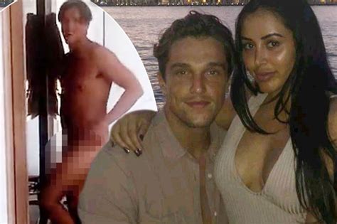 Lewis Bloor Strips Naked For Marnie Simpson S Smoochy Holiday Snapchats