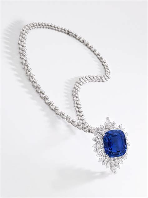 Harry Winston Impressive sapphire and diamond necklace 海瑞溫斯頓