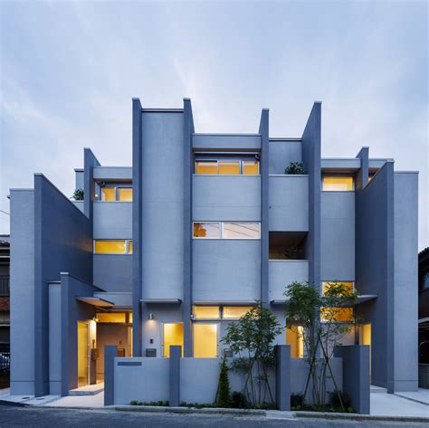 Sestet Apartment Building / Hugo Kohno Architect Associates | ArchDaily