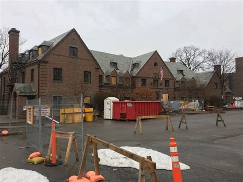 Former Psi Upsilon House Being Renovated Into Student Center To