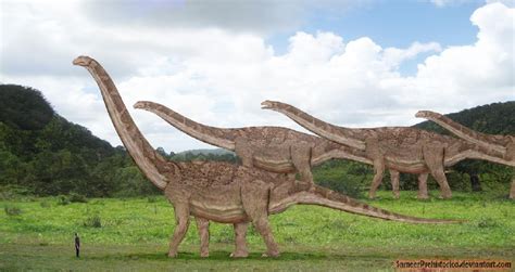 Argentinosaurus Pictures And Facts The Dinosaur Database