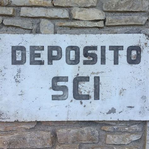 Ciaosisco On Instagram Deposito Sci Careggine Italiainsegna