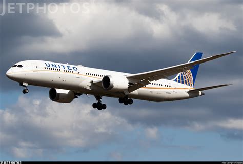 N Boeing Dreamliner United Airlines H Hayashi Jetphotos