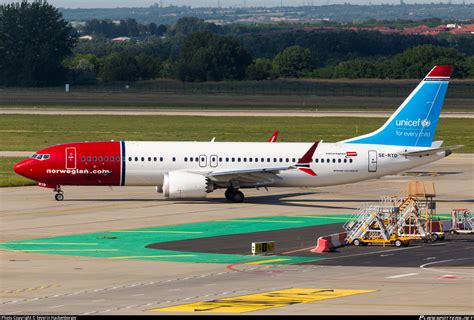 SE RTD Norwegian Air Sweden AOC Boeing 737 8 MAX Photo By Severin