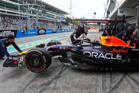 Rb Apunta A Ser A N Mejor En Todo Para Checo P Rez Y Max Verstappen