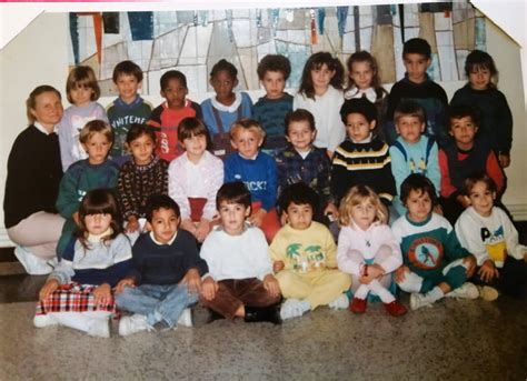 Photo de classe Je pense dernière année de maternelle mais pas sûre de