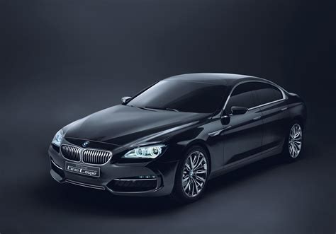 BMW works on 2 new concepts