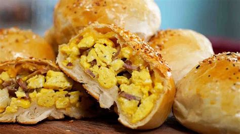 Hearty Breakfast Bombs Recipe