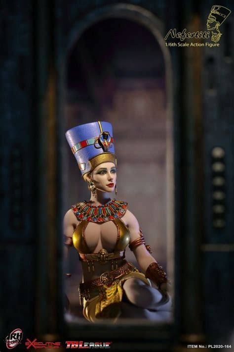 Tbleague Phicen Egyptian Queen Nefertiti 1 6 Scale Action Figure